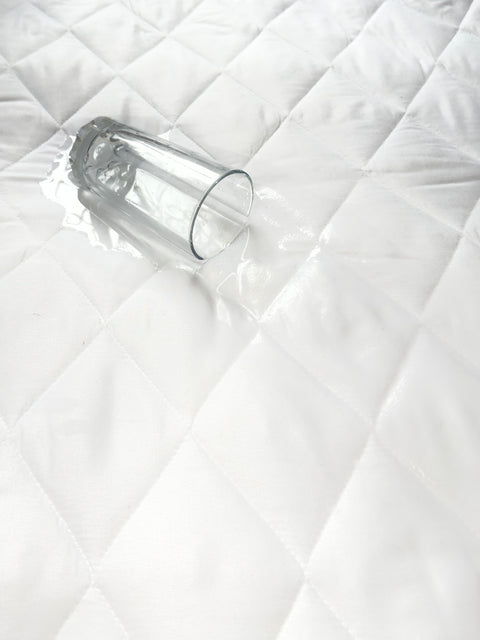 Binash Waterproof Mattress Protector - 150cm * 200cm